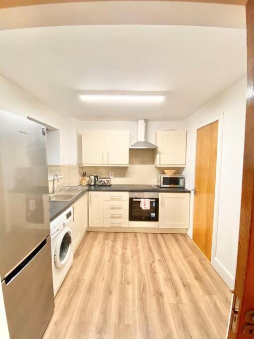 2 Bed Apartment In City Centre Dublin Eksteriør bilde